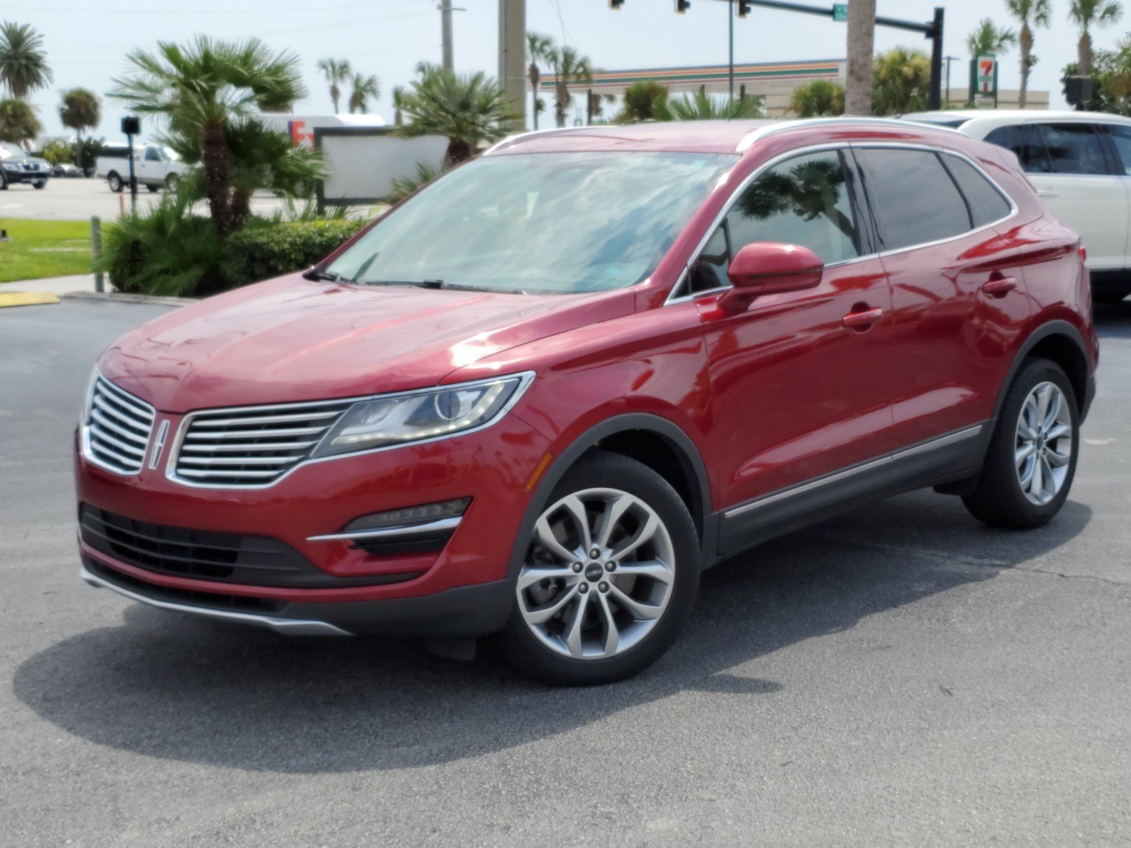 Pre Owned 2017 Lincoln Mkc Select